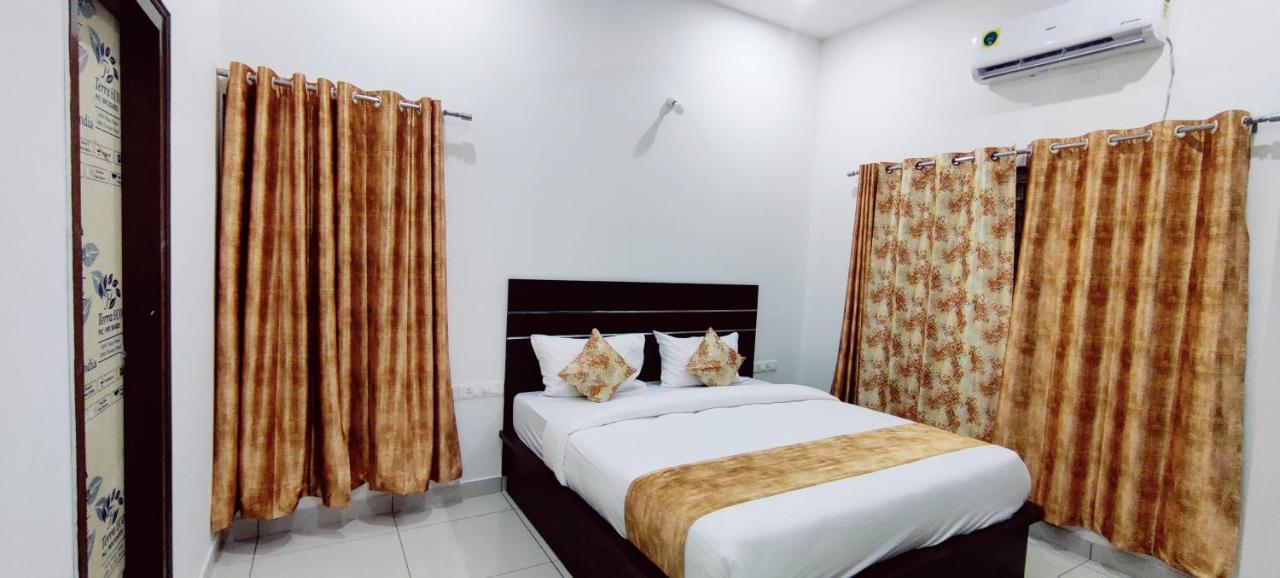 Suvarna Elite - Premium Apartment Hotel Mysore Exteriör bild